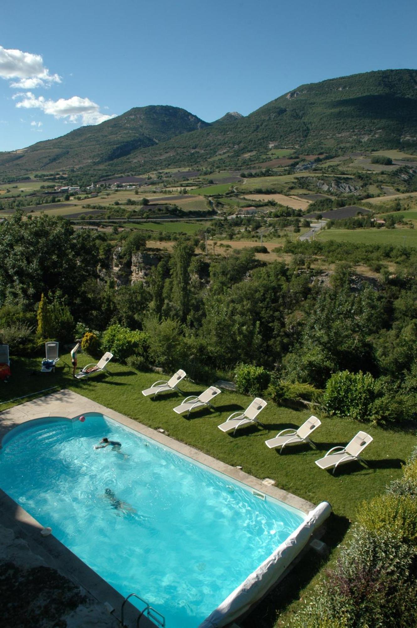 La Claveliere Hotel Saint-Auban-sur-lʼOuvèze Екстериор снимка