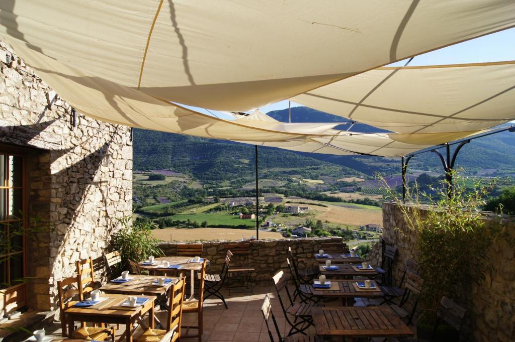 La Claveliere Hotel Saint-Auban-sur-lʼOuvèze Екстериор снимка