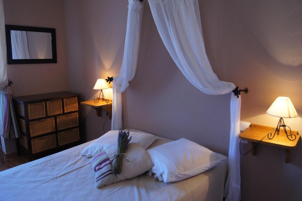 La Claveliere Hotel Saint-Auban-sur-lʼOuvèze Стая снимка